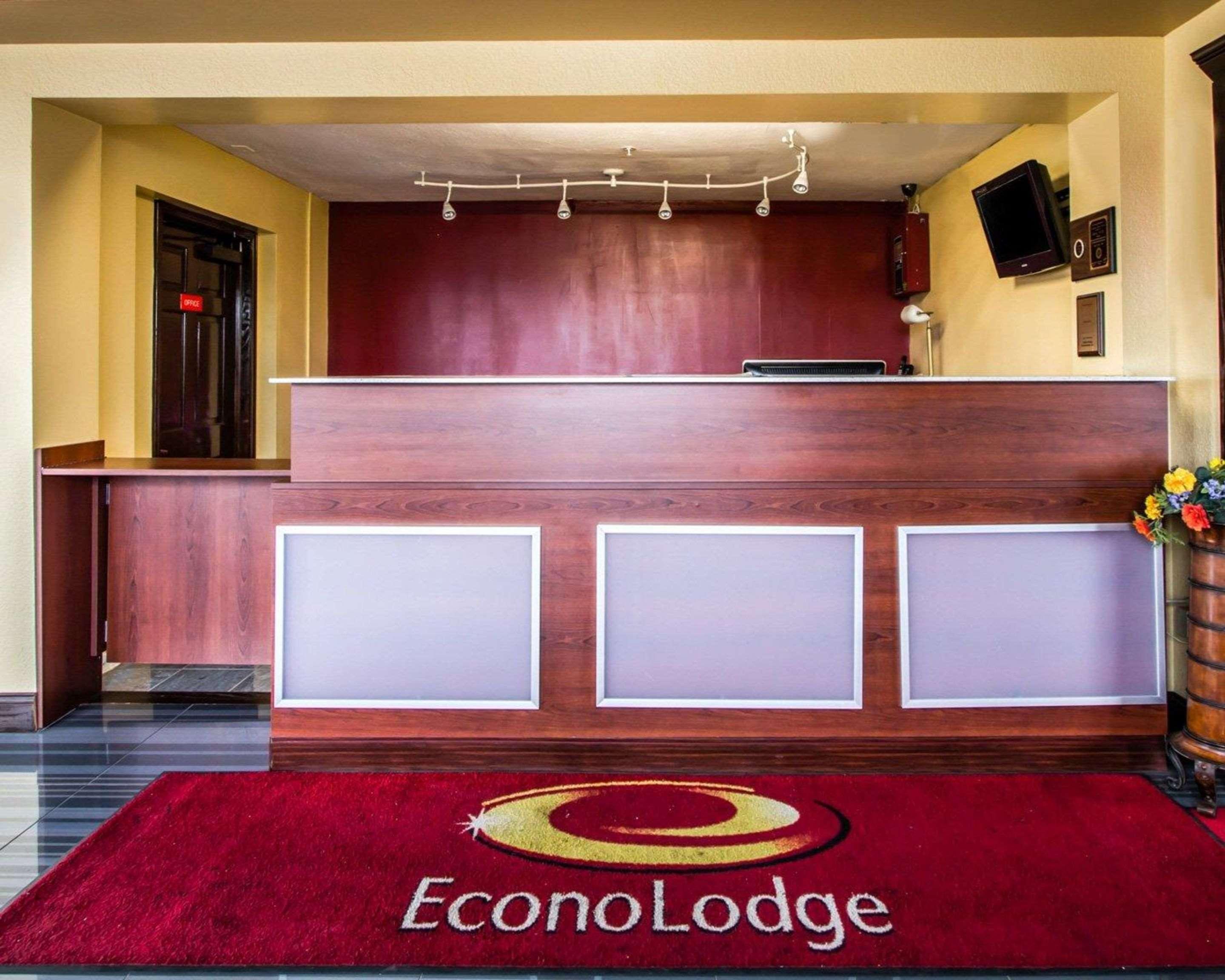 Econo Lodge Tonawanda I-290 Exterior photo